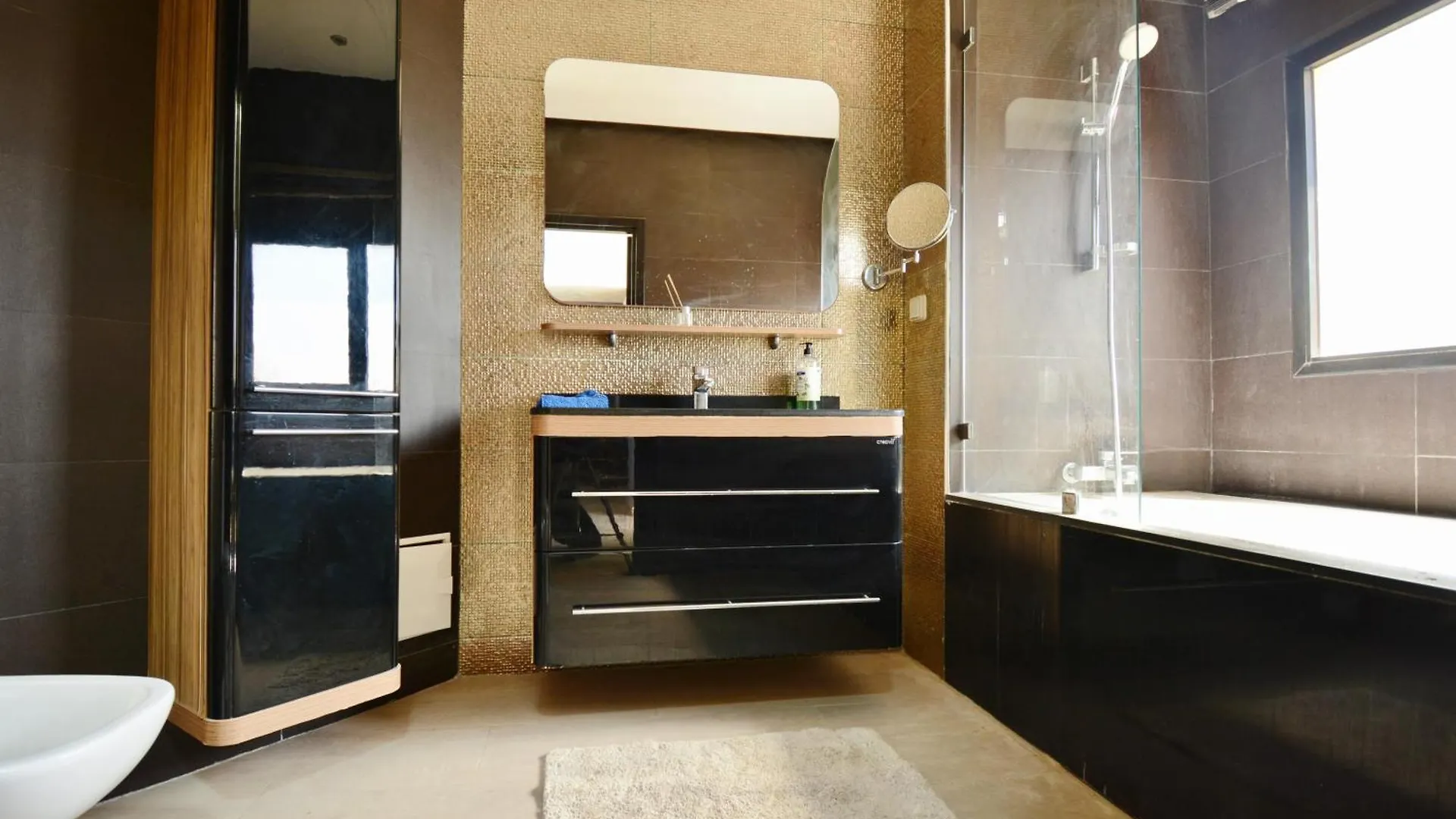 Vila 2 King Suites- Pool,Ac & Parking-Central Location Marakéš